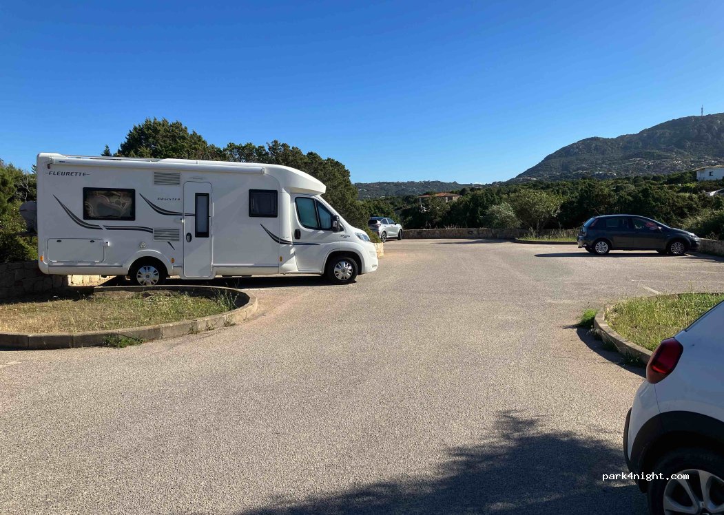(07021) Porto Cervo - Via Mare Blu — foto 3