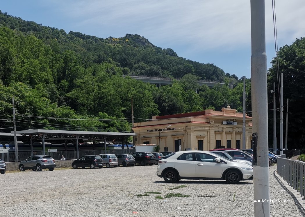 (84019) Vietri sul Mare - Via Ferrovia — foto