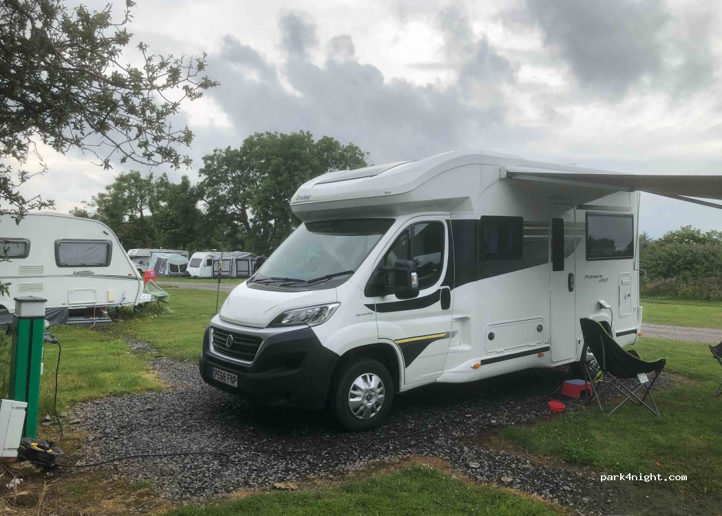 Brynteg Glamping — foto