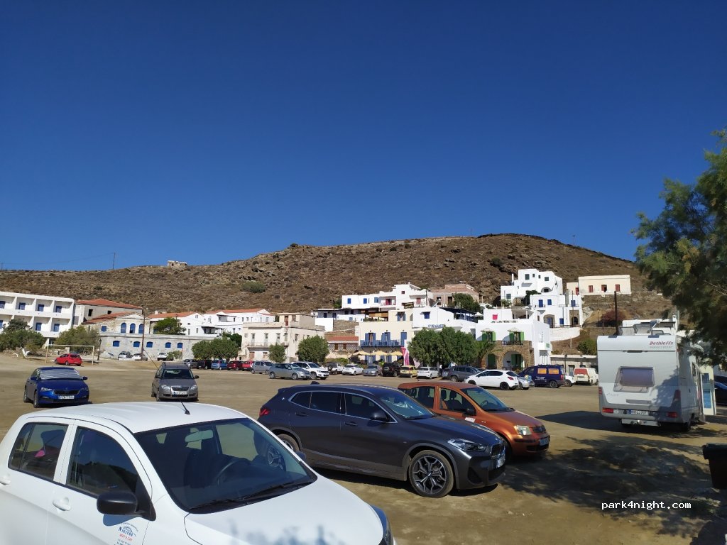 (840 06) Loutra - Unnamed Road — foto 2