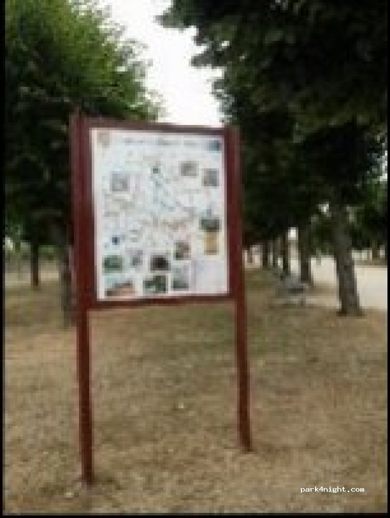 (36150) Vatan - 25 Place de la Liberté — foto 2
