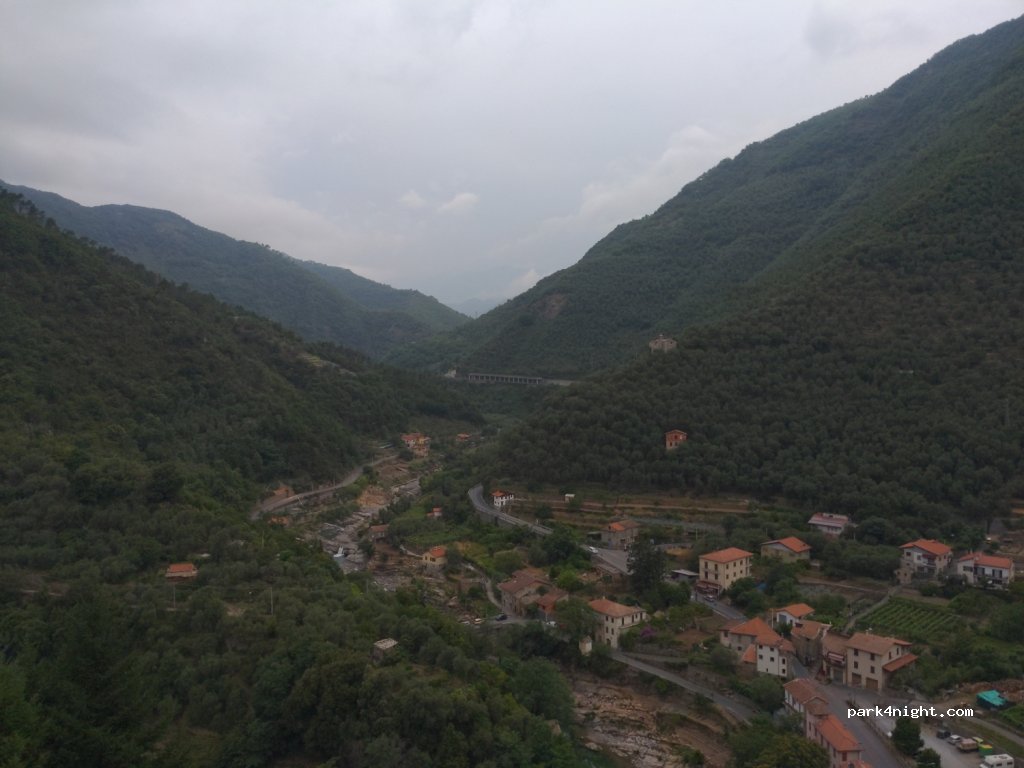 (18010) Montalto Ligure - 17 Strada Provinciale 21 — foto