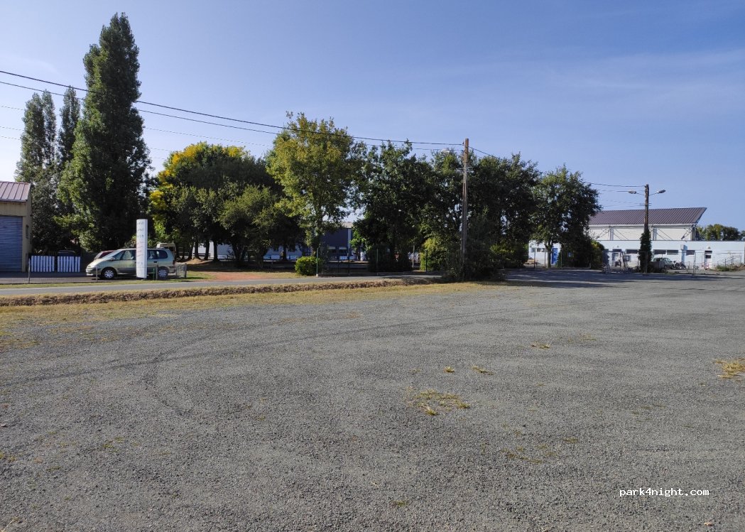 (85300) Soullans - 11 Chemin du Stade — foto 2