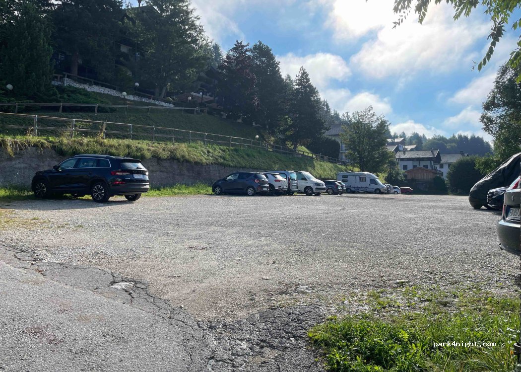 (38064) Folgaria - 42 Via della Pace — foto 2