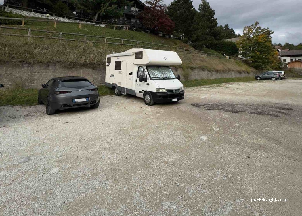 (38064) Folgaria - 42 Via della Pace — foto 3