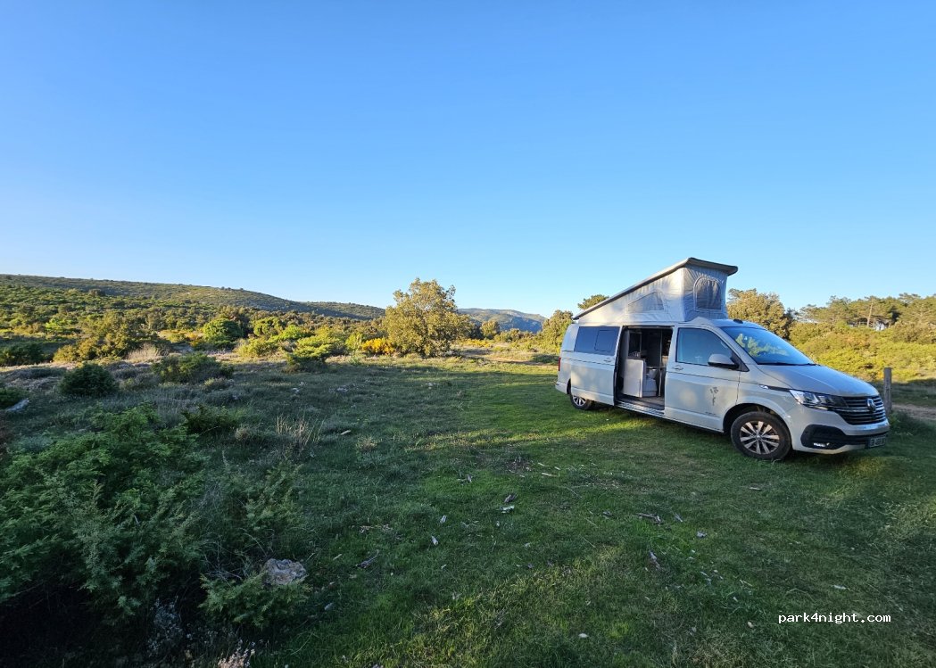 (11220) Lagrasse - Unnamed Road — foto 3