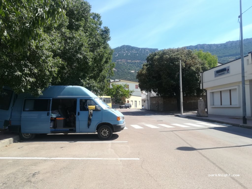 (08040) Triei - 6 Viale Europa — foto 3
