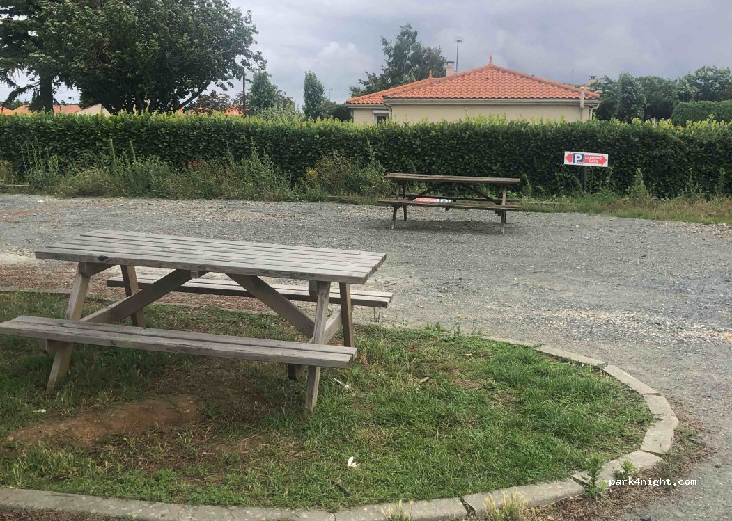 (85210) Saint-Jean-de-Beugné - 12 Route de Saint-Aubin — foto 2