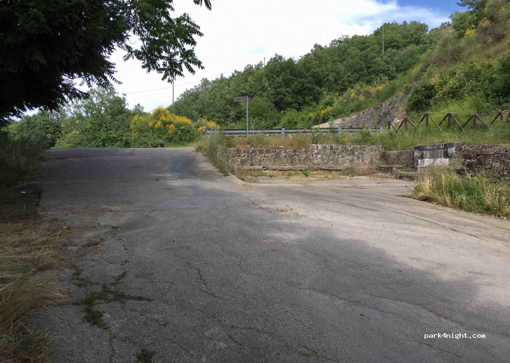 (85014) Laurenzana - Strada Statale 92 — foto 3