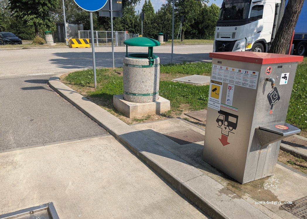 (36050) Bolzano Vicentino - km 63 A31 — foto 3