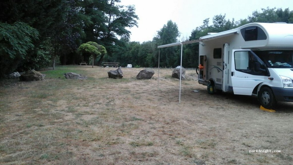 (71510) Saint-Bérain-sur-Dheune - 10 Rue du Port — foto 2