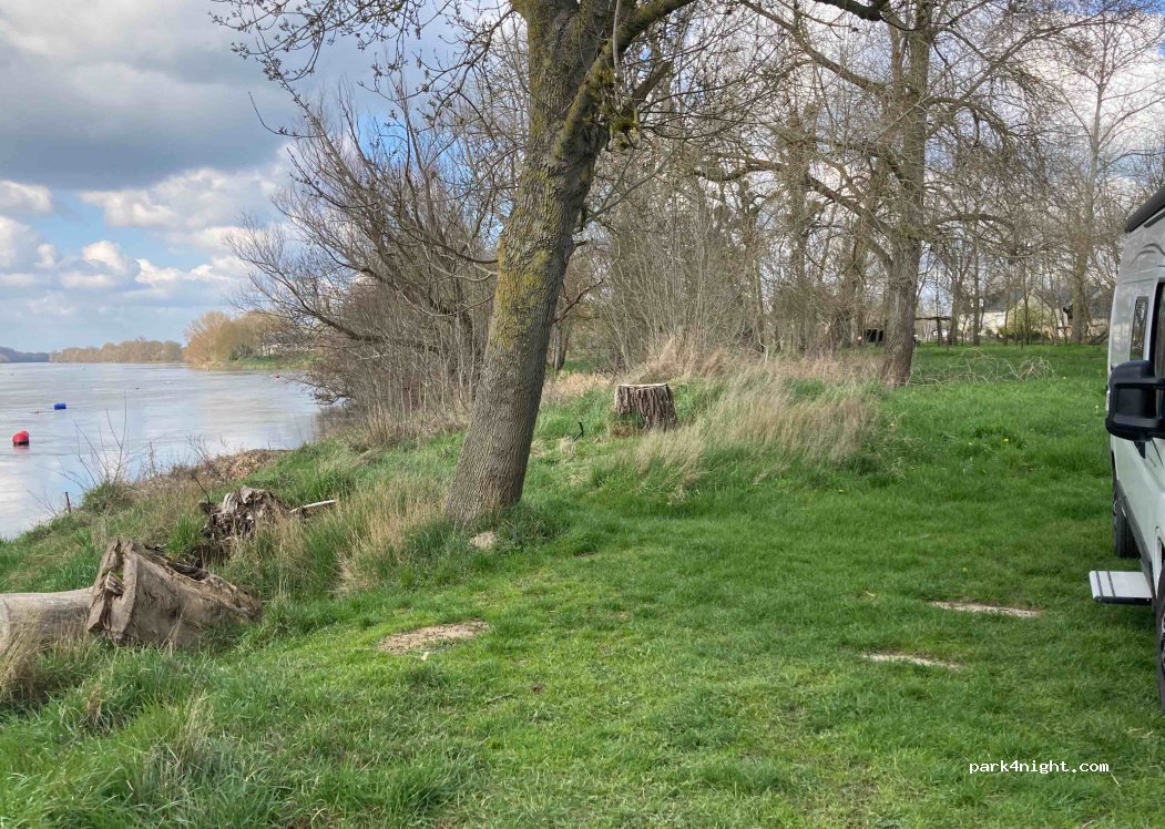(49290) Chalonnes-sur-Loire - 15 Rue de la Licorne — foto