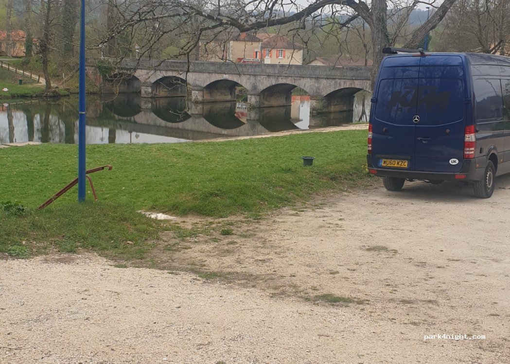 (24350) Lisle - Le Pont — foto 2