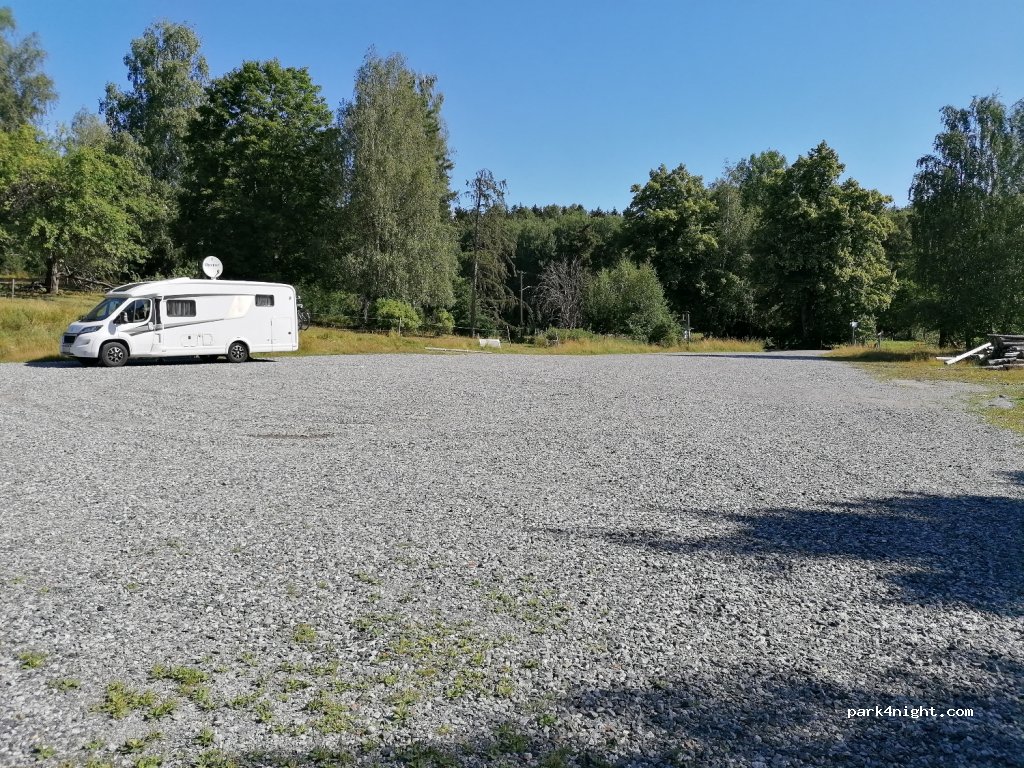 (152 50) Södertälje - 2 Mälarbadsvägen — foto