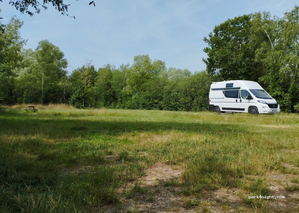 (51290) Giffaumont-Champaubert - Unnamed Road — foto 3