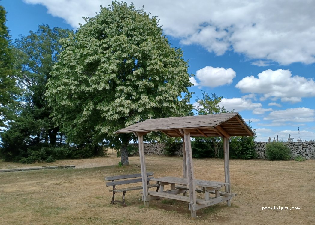 (12210) Lacalm - Les Genevries — foto 3