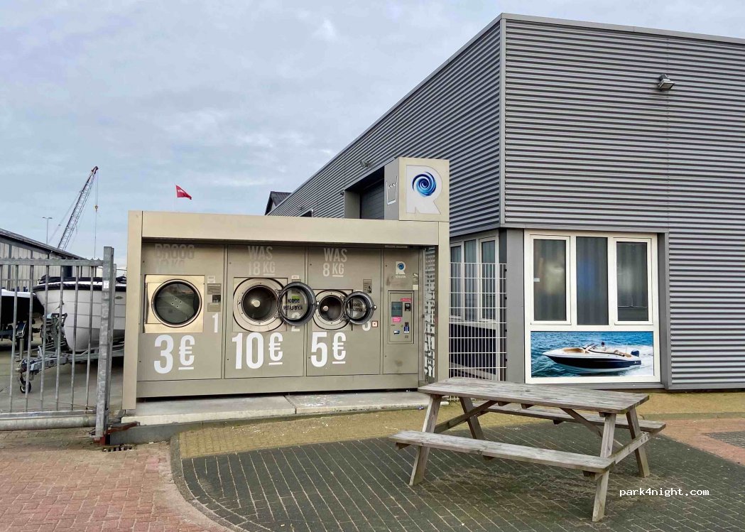 (8531 HJ) Lemmer - 18d Vuurtorenweg — foto 2