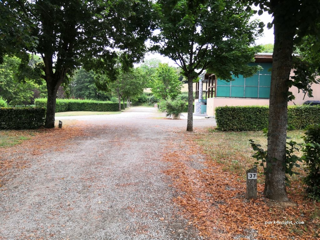 DOMAINE PARK & GRILL — foto 2
