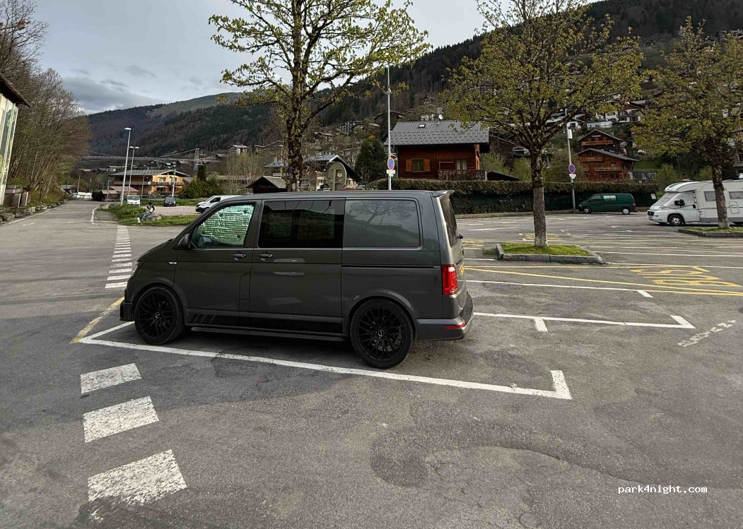 (74110) Morzine - 17 Place de la Poste — foto 5