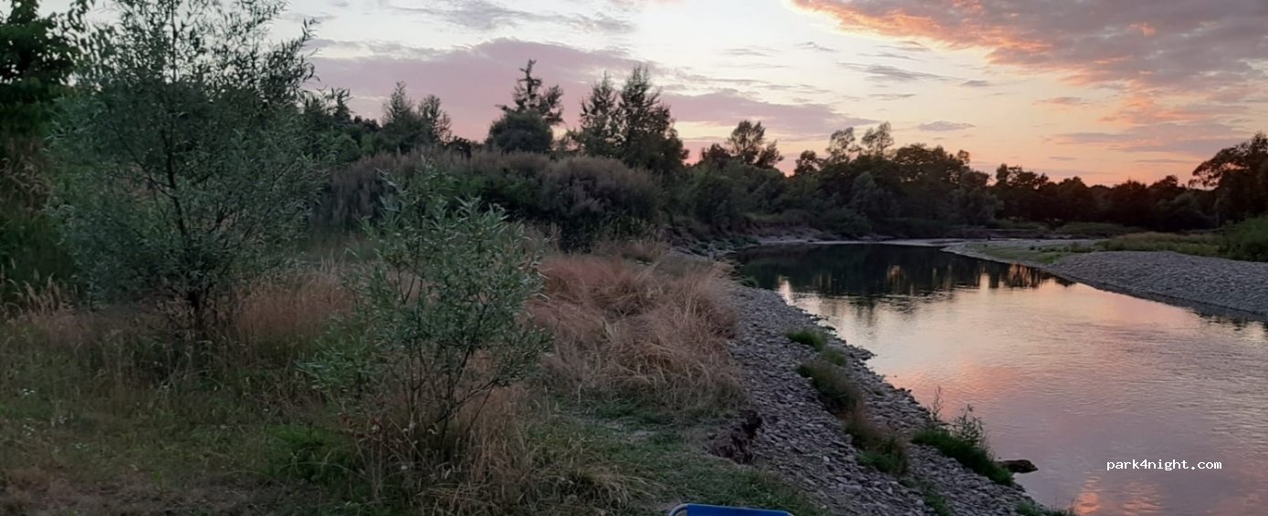 (32-651) Zasole Bielańskie - Unnamed Road — foto
