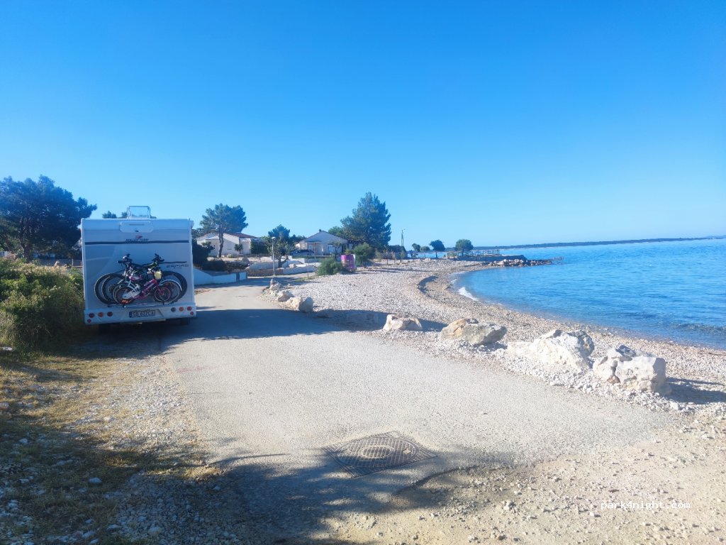 (23251) Kolan - 7 Konobine — foto 2