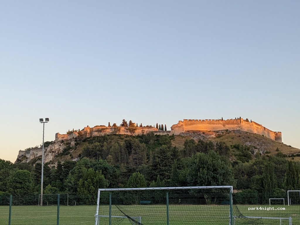 (30400) Villeneuve-lès-Avignon - 2 Chemin du Carrat — foto