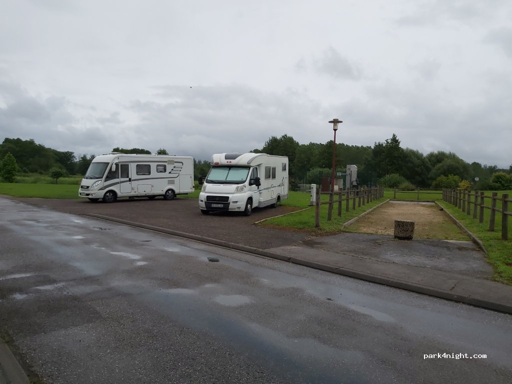 (70800) Briaucourt - 5 Place du Monument — foto