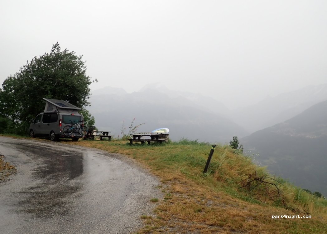 (73210) La Plagne-Tarentaise - Unnamed Road — foto 3