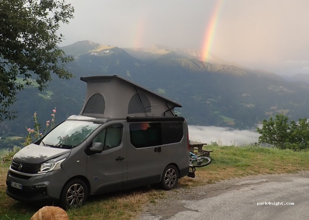 (73210) La Plagne-Tarentaise - Unnamed Road — foto 4