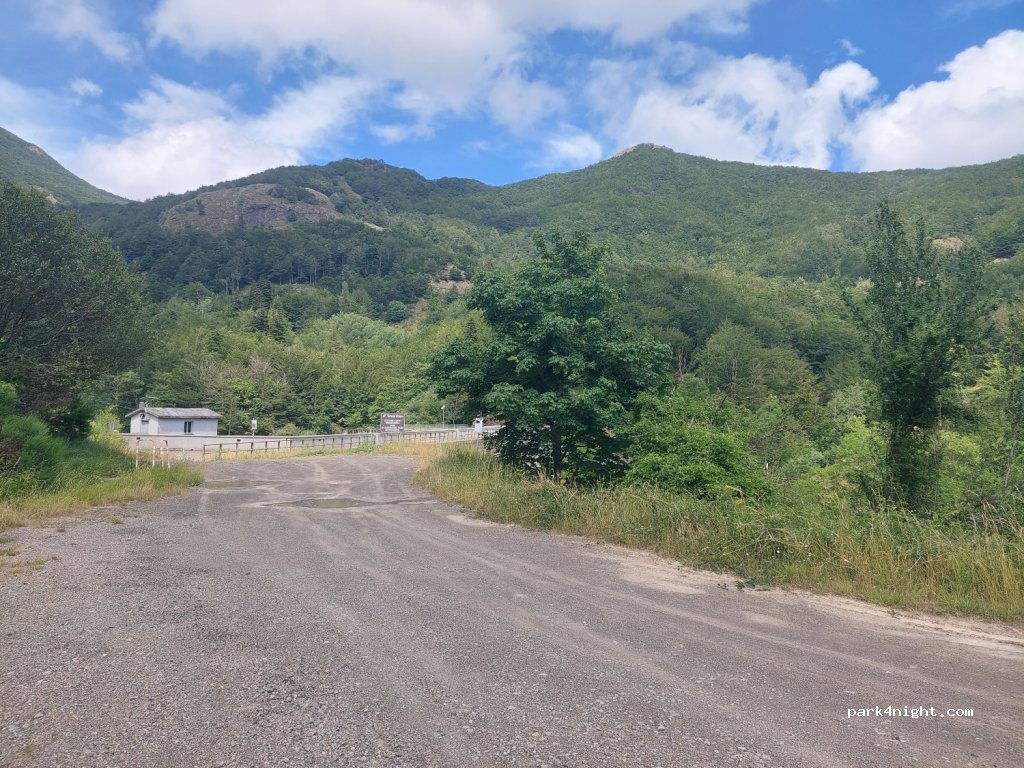 (43059) Tornolo - Unnamed Road — foto