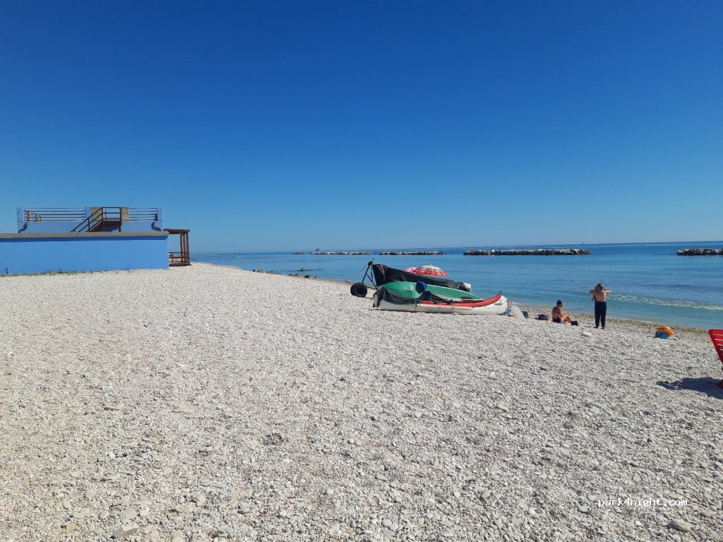 (63900) Fermo - 20 Via Alcide De Gasperi — foto