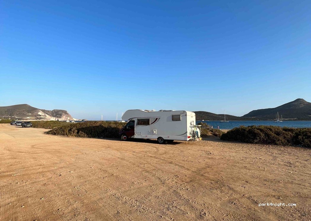 (840 07) Agios Georgios - Unnamed Road — foto 2