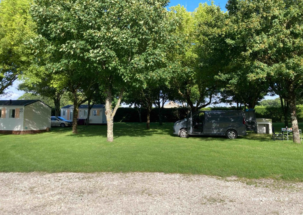 Camping La Valade — foto 2