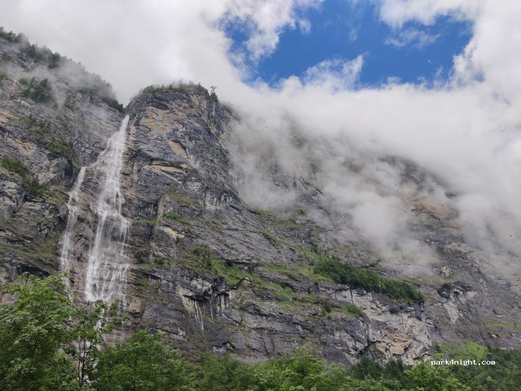 (3824) Lauterbrunnen - — foto