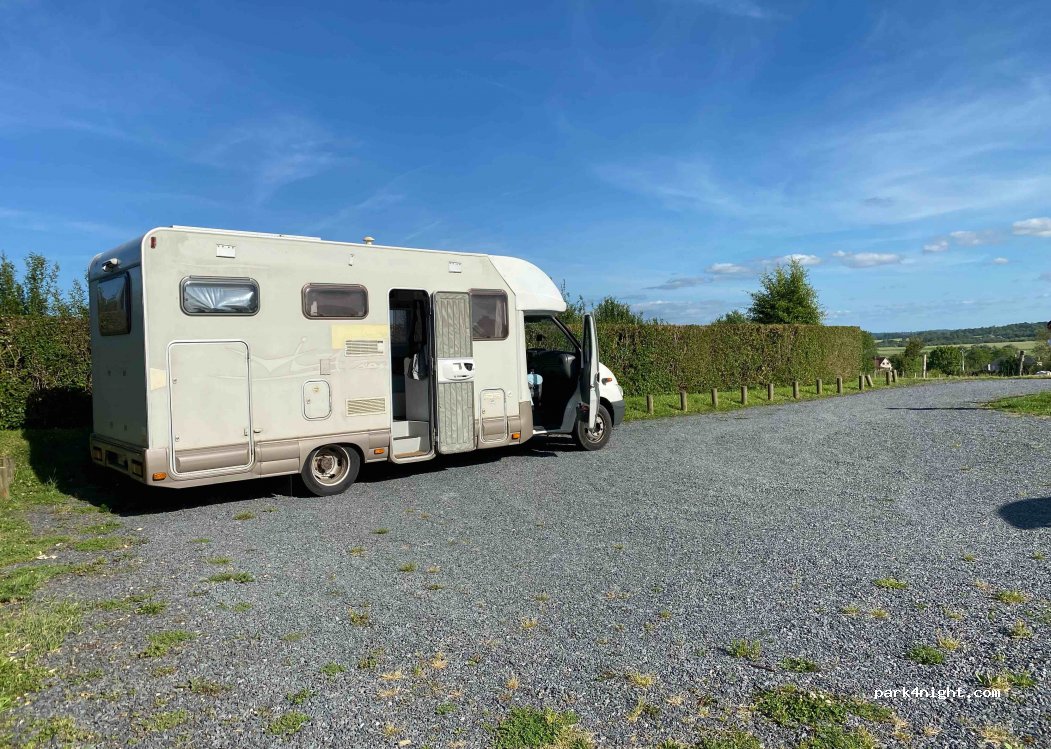 (14230) Saint-Germain-du-Pert - D124 — foto 3