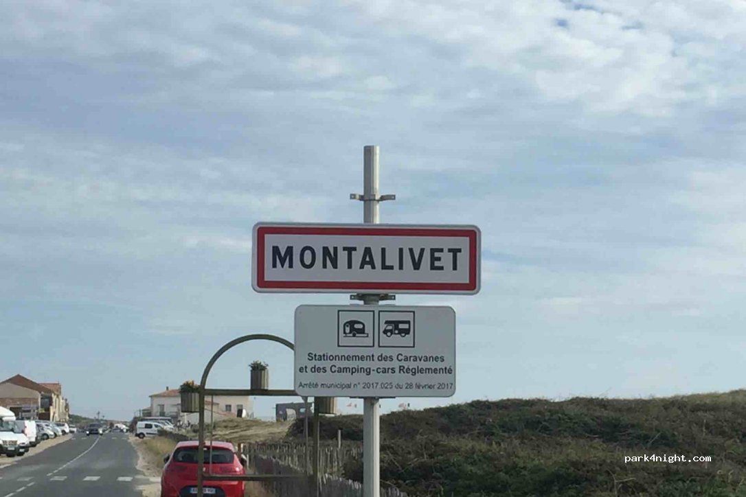 (33930) Vendays-Montalivet - 5 Avenue Charles de Gaulle — foto