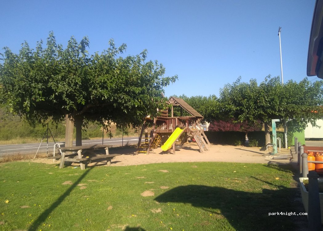 (43400) Montblanc - 6 Plaça Plan Parcial 12 — foto