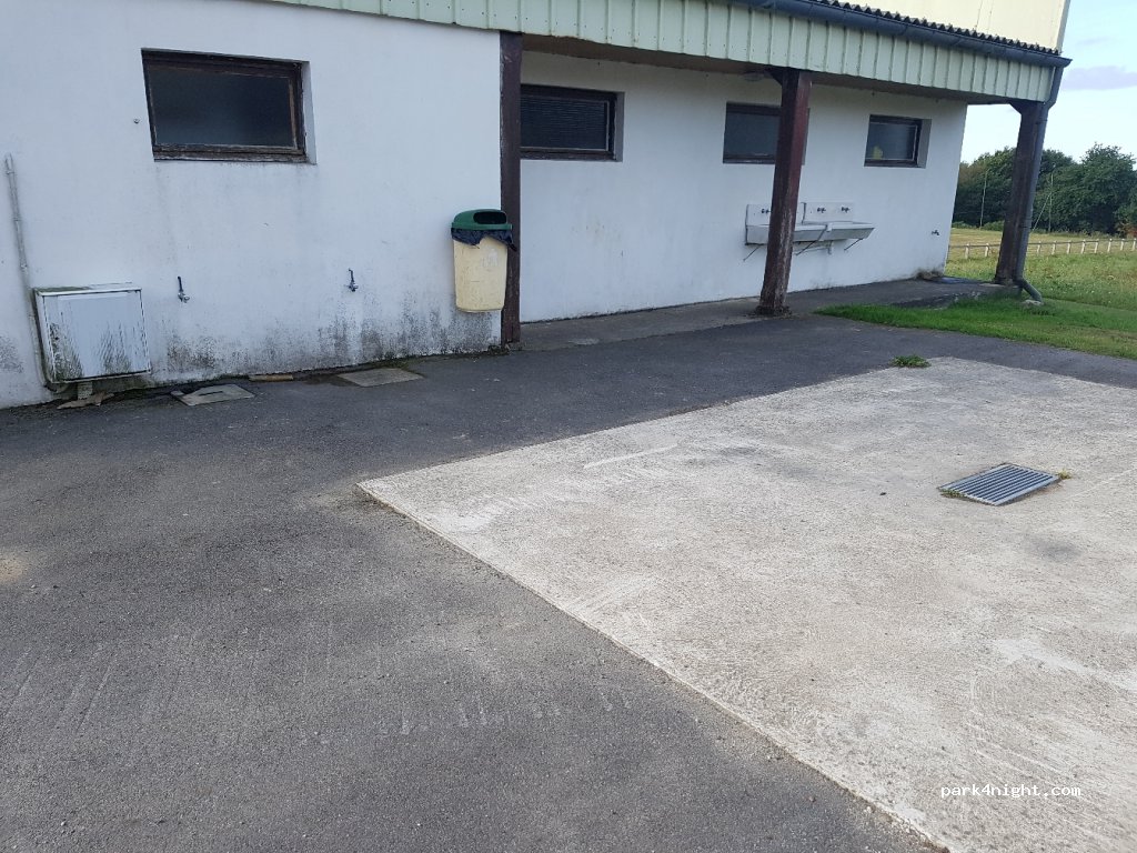 (22330) Saint-Gilles-du-Mène - 4 Rue du Stade — foto 2