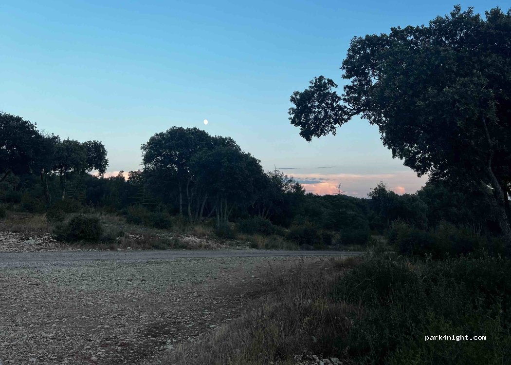 (04500) Montagnac-Montpezat - Unnamed Road — foto 2