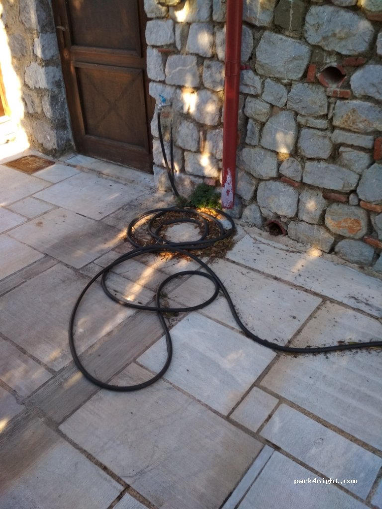 (321 00) Stiri - Ethniki Odos Arachovas Osiou Louka — foto 2