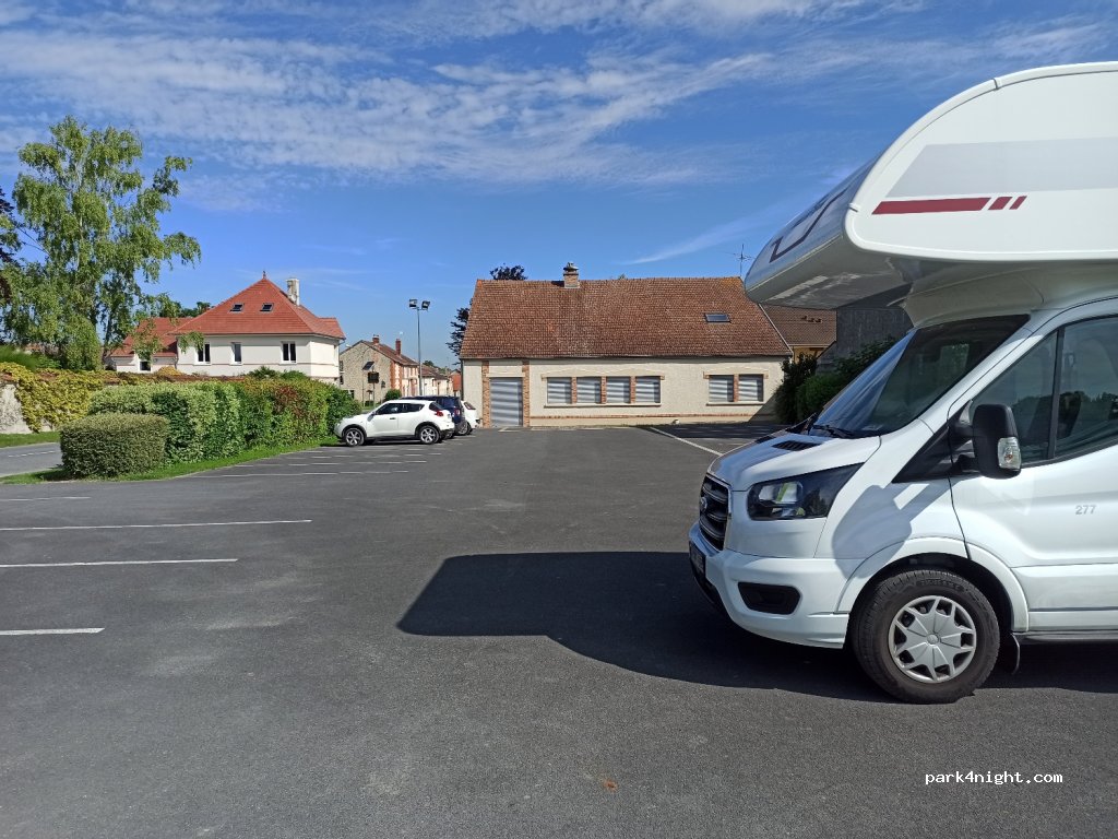 (51110) Caurel - 17 Rue de Berru — foto