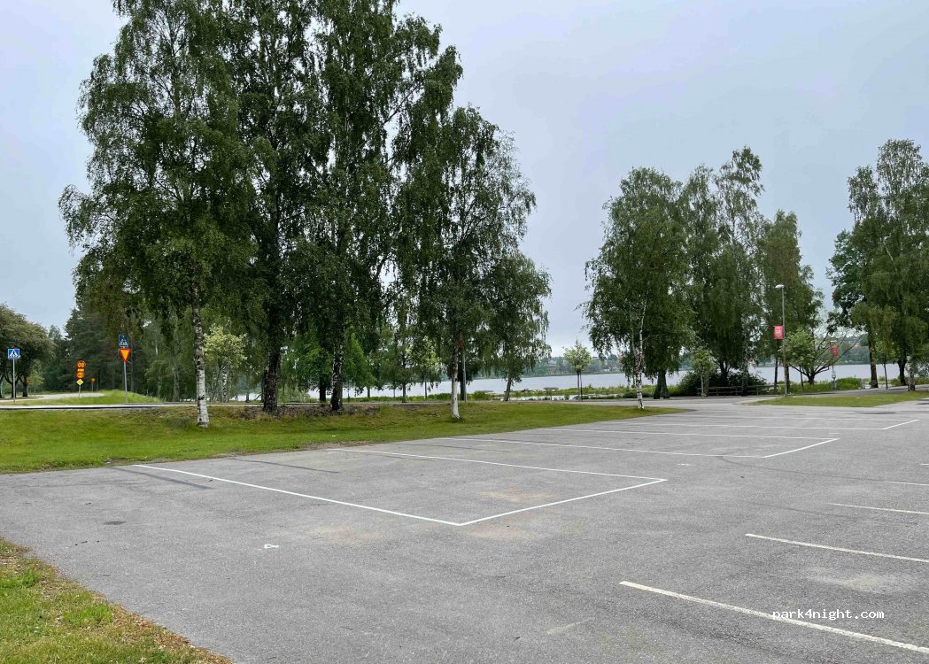 (824 33)  - 17 Humlegatan — foto