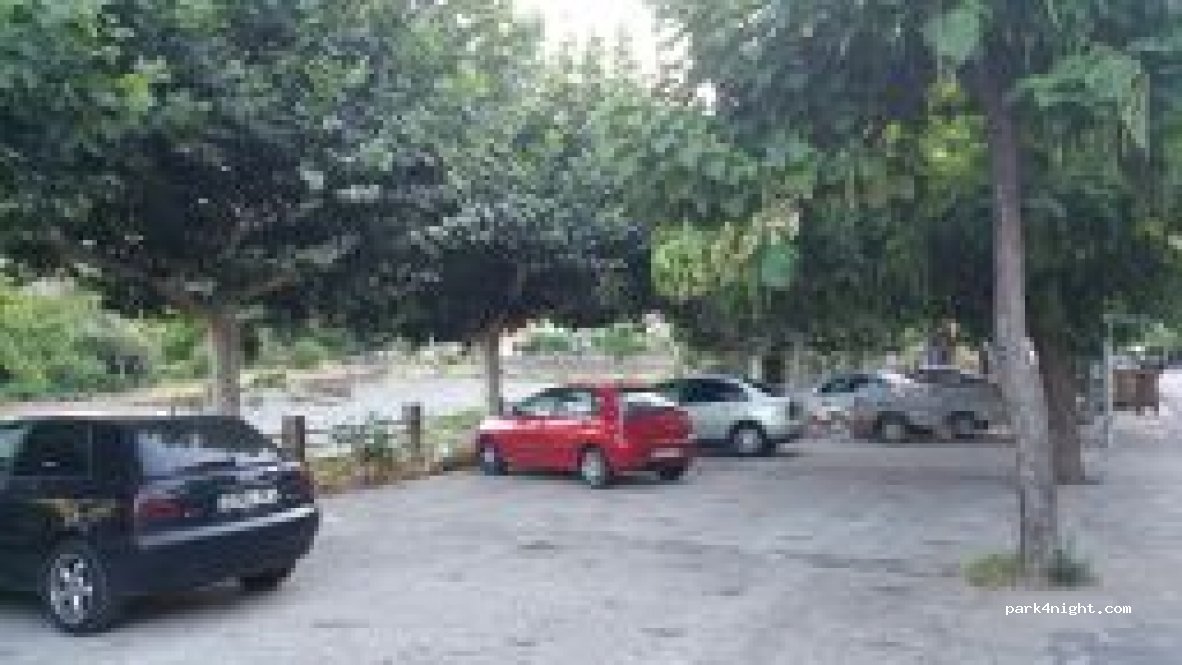 (10626) Nuñomoral - 15-23 Avenida Extremadura — foto