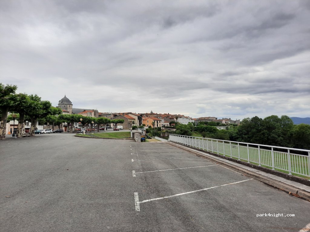(31210) Montréjeau - 22 Boulevard Bertrand de Lassus — foto 3