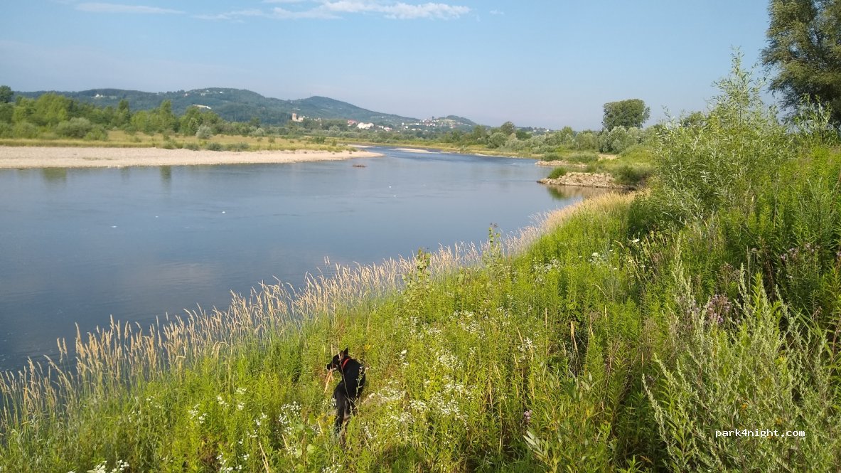 (32-860) Czchów - Unnamed Road — foto