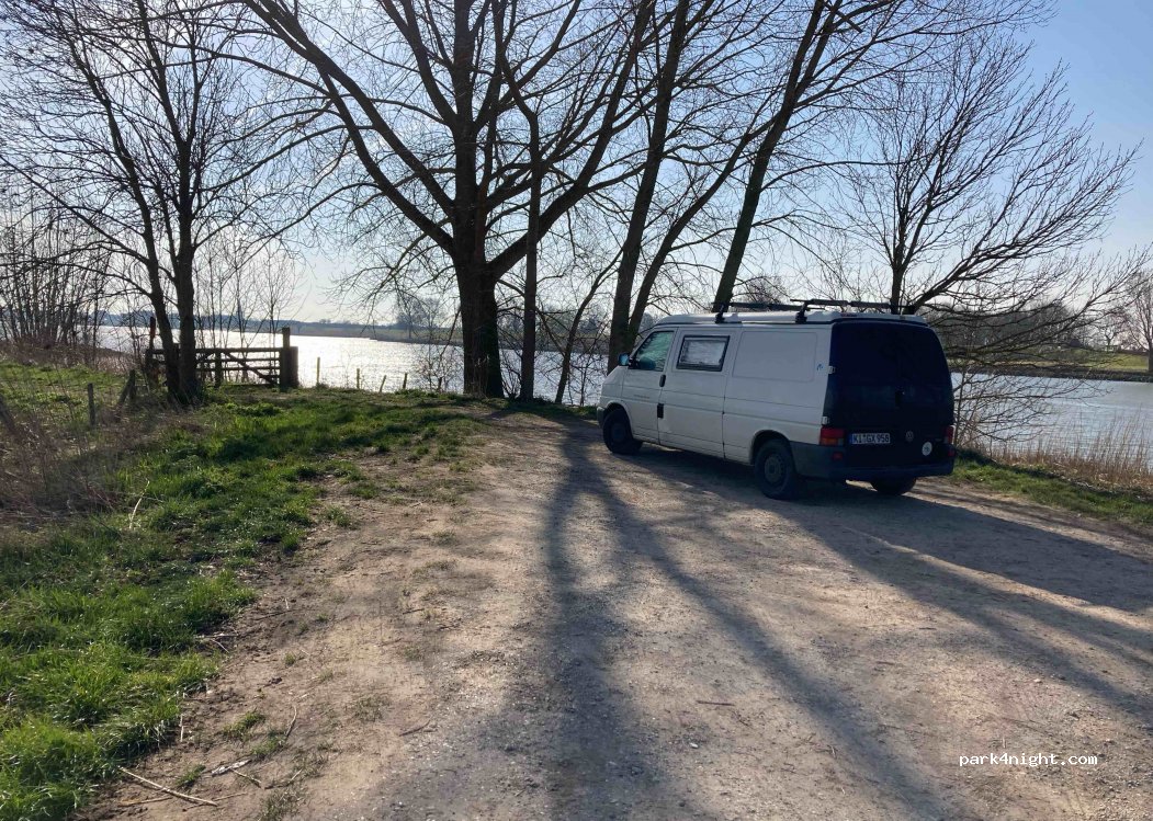 (3411 MT) Lopik - 3 Lekdijk West — foto