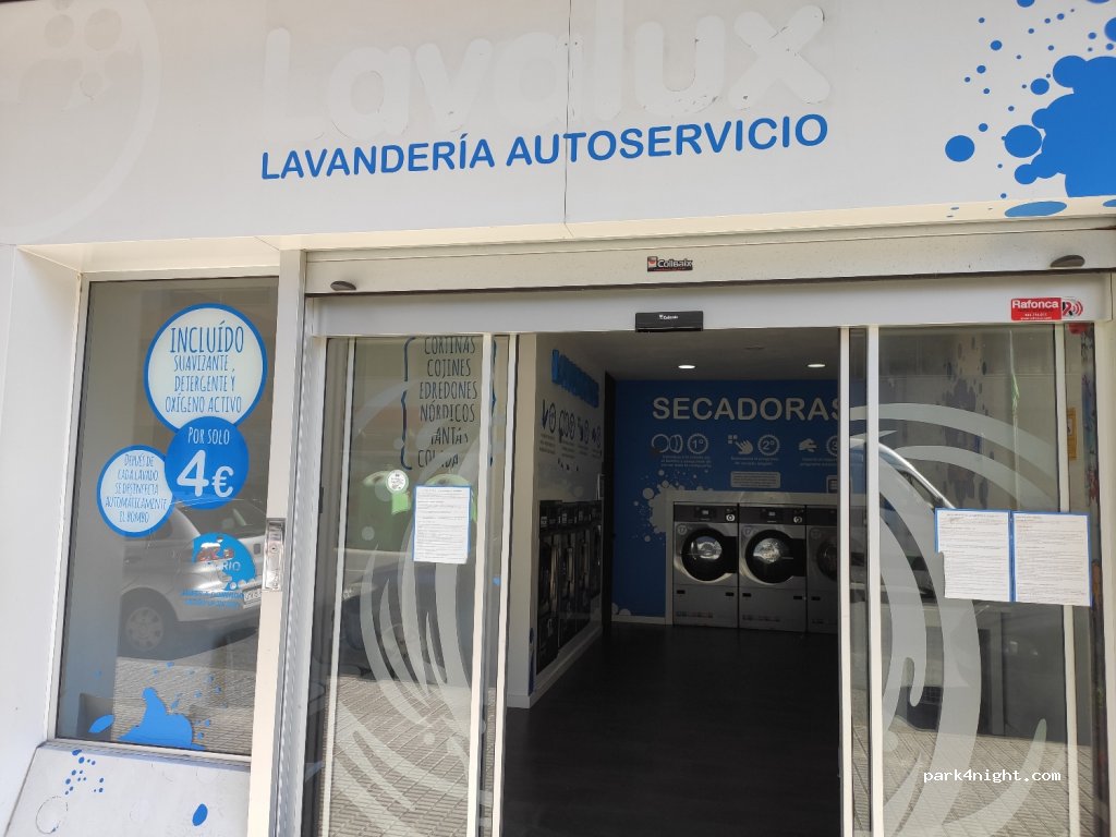 (36680) La Estrada - 24 Avenida Benito Vigo — foto