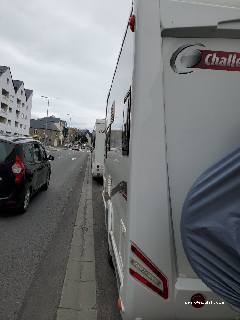 (35400) Saint-Malo - 18 Quai du Val — foto