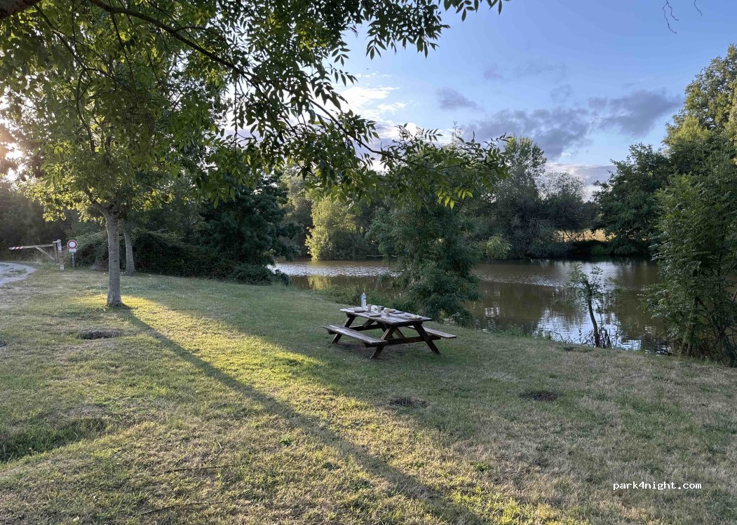 (56350) Saint-Perreux - 1 Le Vieux Bourg — foto 5