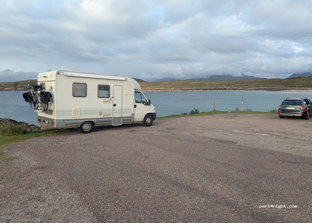 (IV26 2YT) Achnahaird - Unnamed Road — foto 4